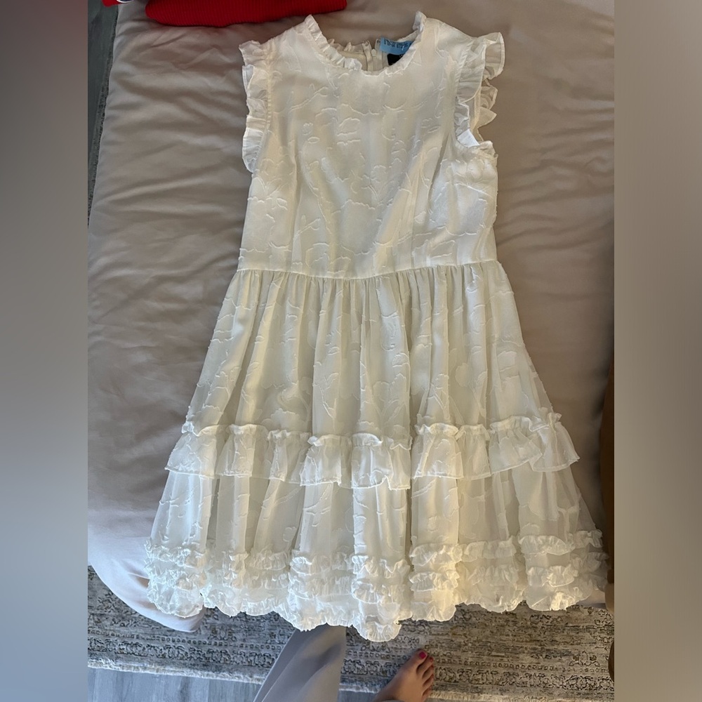 White lulus dress